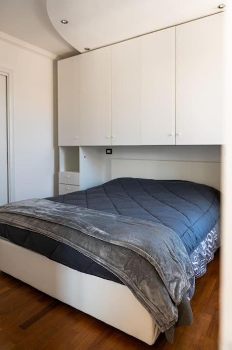 Raffinato Scorcio Sulla Citta Apartment เบรเชีย ภายนอก รูปภาพ