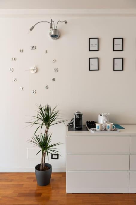 Raffinato Scorcio Sulla Citta Apartment เบรเชีย ภายนอก รูปภาพ
